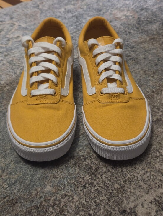 Vans Shoes - Vans Old Skool Yellow/White Low-Top Skate Shoes – Women’s 8.5 (Like New!)